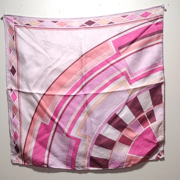 Kiwanda Colorful Pink Design Small Scarf, Bandana, Square, Wrap 17x17 inches - Picture 3 of 9